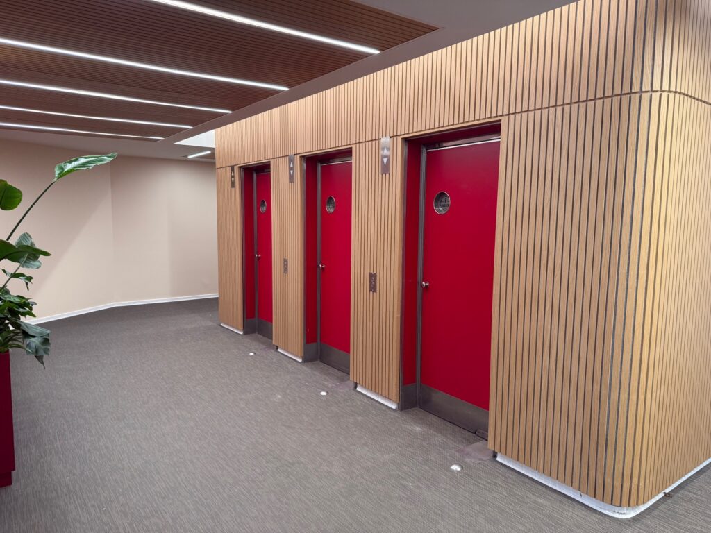 kontor til leje hellerup, klinik til leje hellerup, leje kontor hellerup, kontorlokale hellerup, erhvervslejemål hellerup, kontorudlejning hellerup, kontorlejemål hellerup, ledige kontorer hellerup, kontor med tagterrasse hellerup, centralt kontor hellerup, kontor med parkering hellerup, kontor tæt på hellerup station, lyst kontor til leje hellerup, kontor med udsigt hellerup, kontor i velfungerende ejendom hellerup